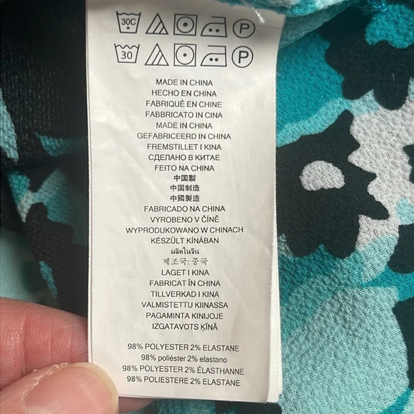 Michael Kors Side Tie Blue Floral Blouse Size XS - Picture 4 of 5